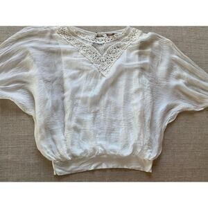 Carla Conti Italy White Batwing Blouse Silk Lace V Neck Size M